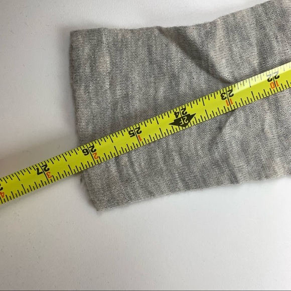 BANANA Republic Grey Italian Yarn Cardigan Medium - Picture 6 of 10